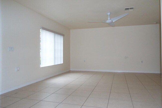 Foto del edificio - 9409 Ivy Brook Run