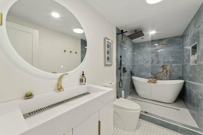 Foto del edificio - 260 E Driftwood Shores Rd