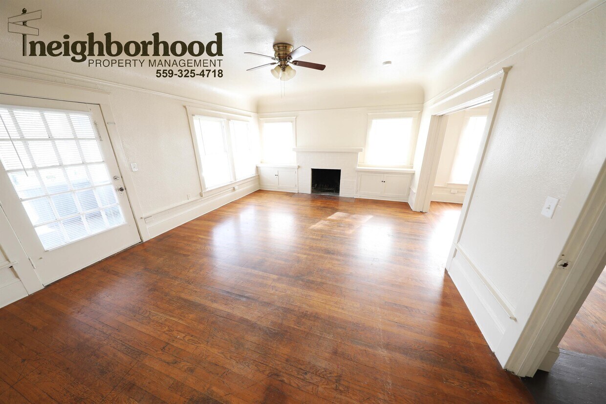 Foto principal - 2630 Tulare St