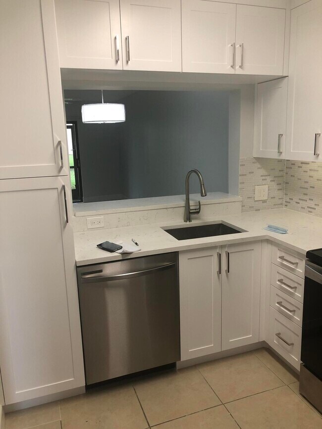 Foto del edificio - 6551 Arleigh Ct