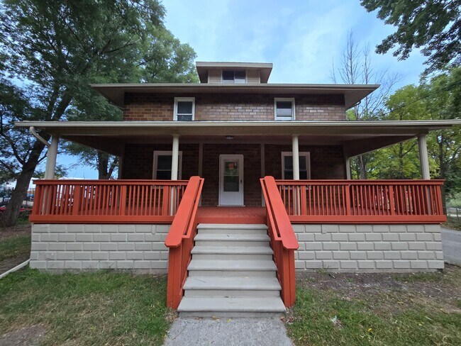 Foto del edificio - 20543 Gudith Rd