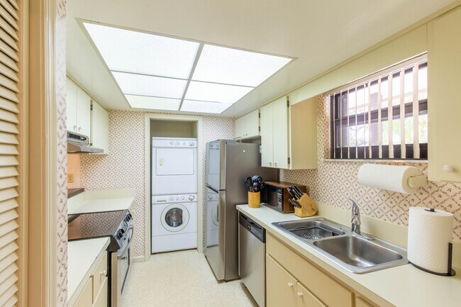Building Photo - 13334 Polo Club Rd