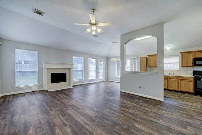 Foto del edificio - 6718 Cypress Glades Dr