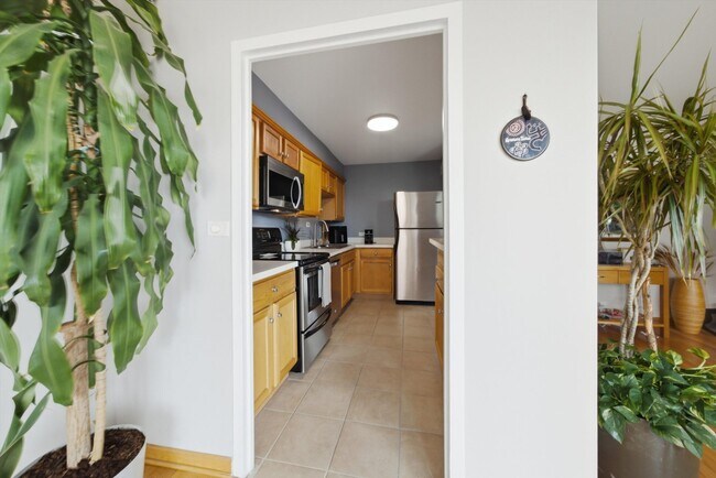 Foto del edificio - 3900 N Lake Shore Dr