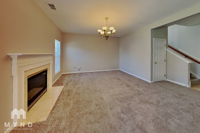 Building Photo - 12015 Creek Turn Dr