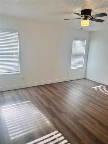 Building Photo - 1002 Mazourka Dr