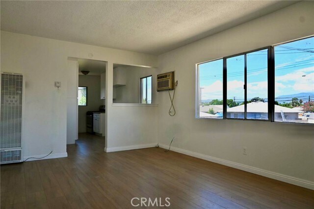 Foto del edificio - 5178 Canoga St