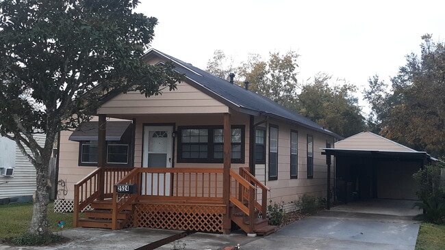 Front of Home - 2524 Old Richmond Rd