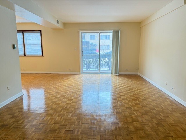 Foto del edificio - 5240 Galitz St