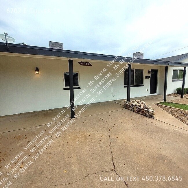 Foto del edificio - 6702 E Culver St