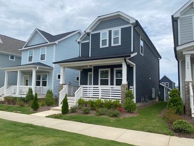 Photo - 686 Vine Pkwy House