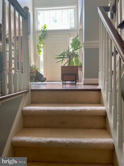 Foto del edificio - 55 Wincrest Dr