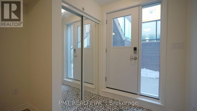 Building Photo - 2789 Eglinton Ave E