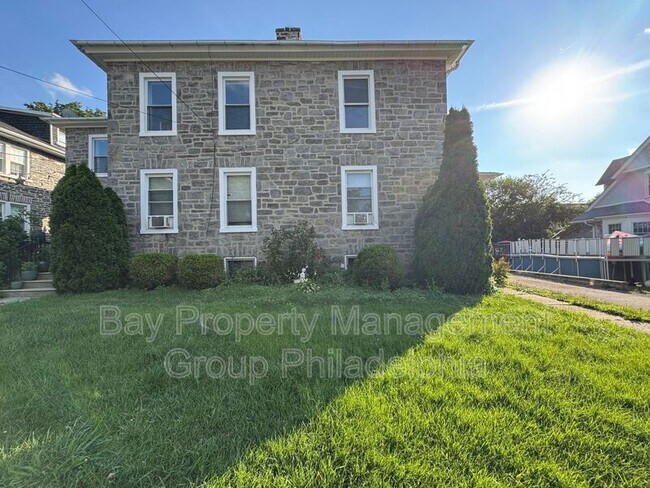 Foto del edificio - 510 Harper Ave