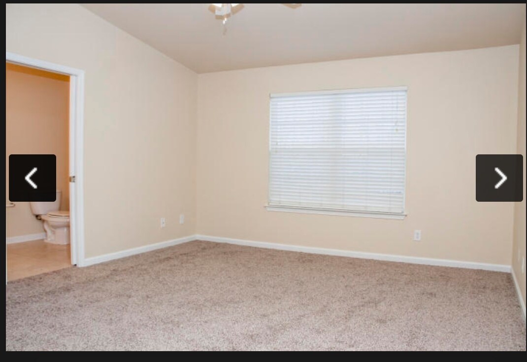 Building Photo - 152 Iron Horse Dr E