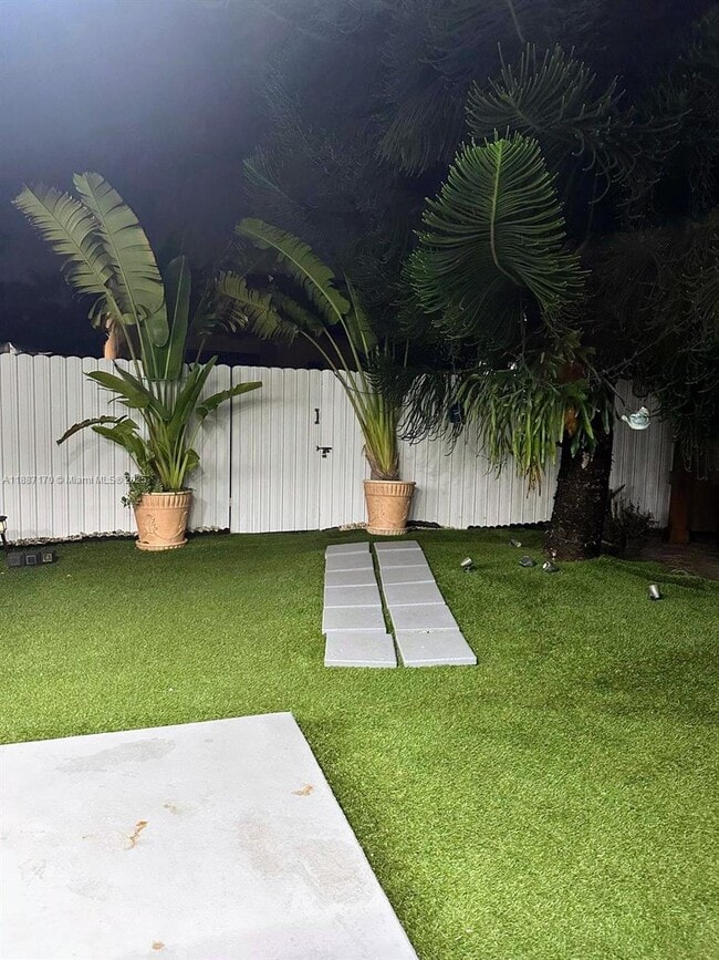 Foto del edificio - 12634 SW 256th Terrace
