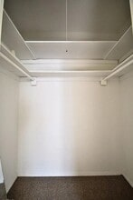 Building Photo - 900 Midland Ave