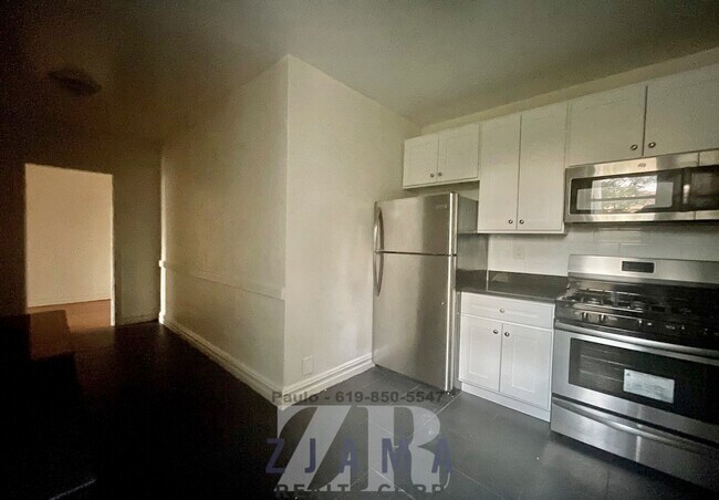 Foto del edificio - 301 Sterling St