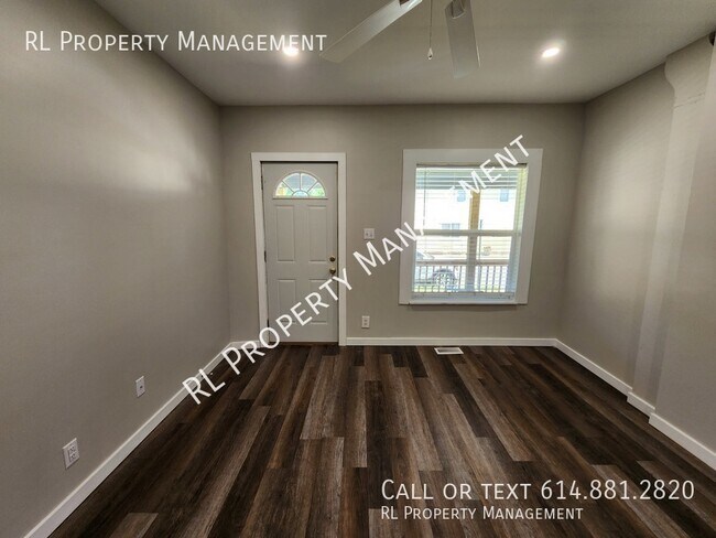 Building Photo - *WAIVED APPLICATION FEE AND HALF OFF YOUR ...