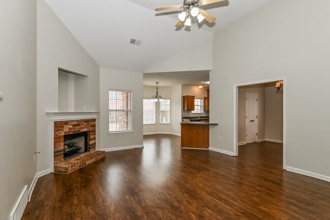 Building Photo - 1384 Carlton Ridge Dr