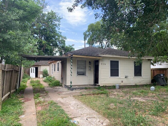 Building Photo - 8136 Milredge St