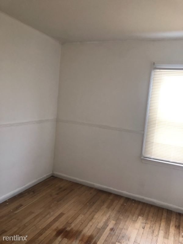 Building Photo - 3 br, 1 bath House - 25281 Dartmouth St