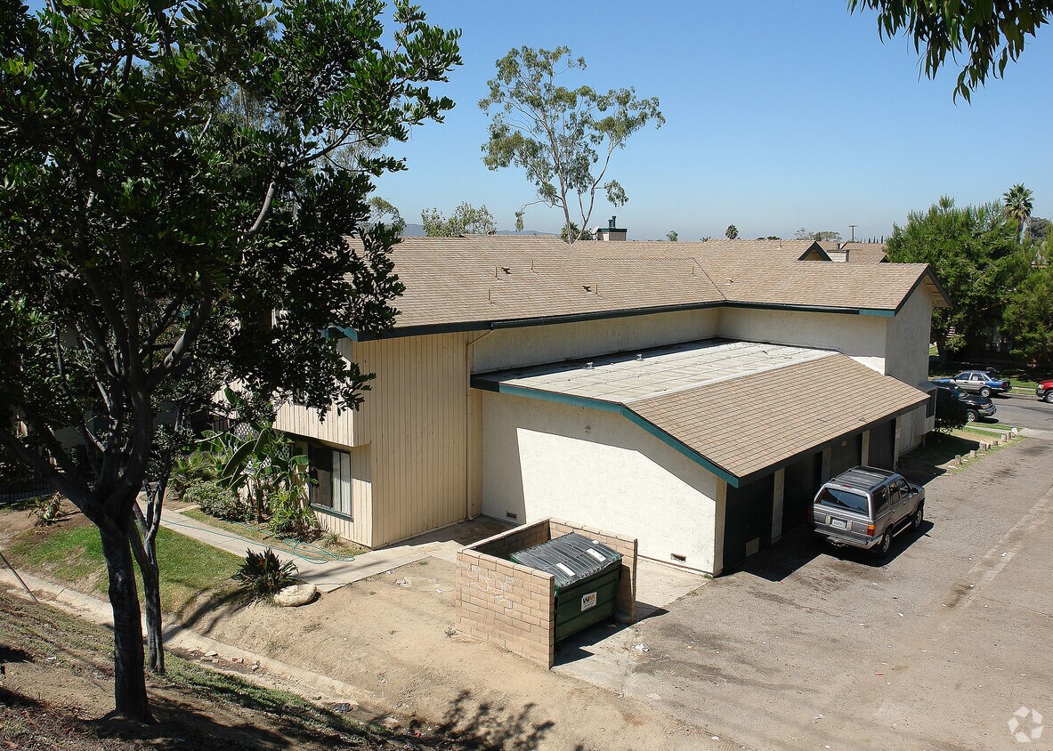 Building Photo - 23182 Saguaro St