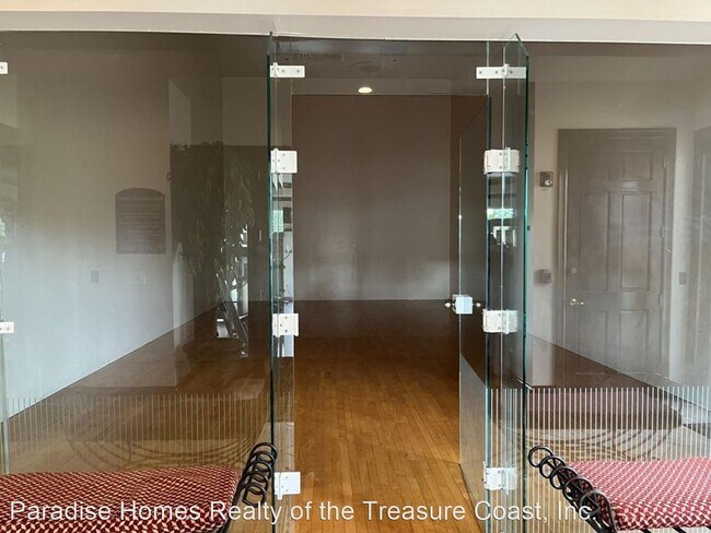 Foto del edificio - 2 br, 2 bath House - 3655 NW Mediterranean...