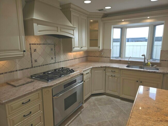 Foto del edificio - 4925 Maynard St