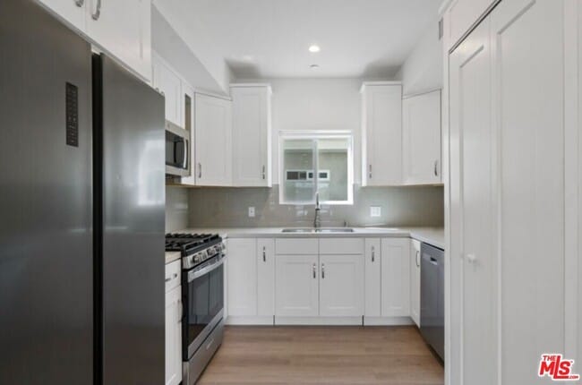 Foto del edificio - 2336 Westwood Blvd