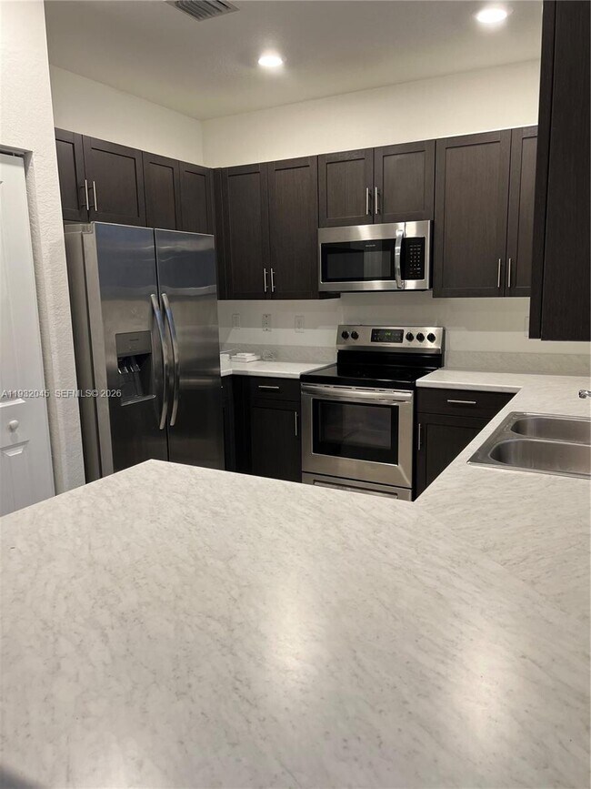 Building Photo - 13387 SW 287th Ter