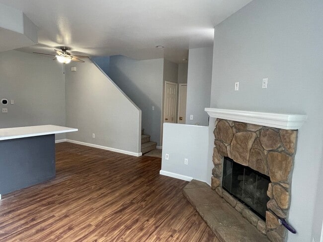Building Photo - Updated Two Story Townhome w/ Two Car Garage
