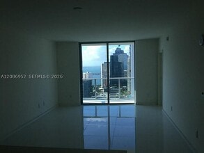 Building Photo - 1100 S Miami Ave