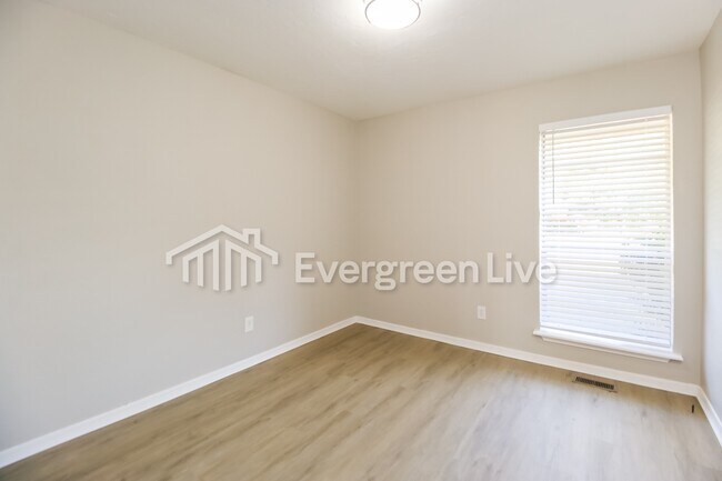 Foto del edificio - 13341 NW 84th St