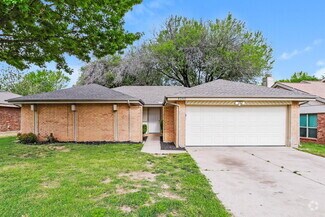 Building Photo - 6340 Canyon Cir