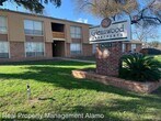 Primary Photo - 4303 Blanco Rd