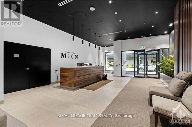 Photo du bâtiment - 340 Queen St