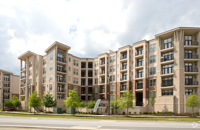 Building Photo - 1160 Hammond