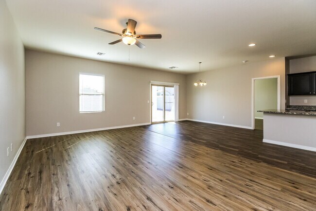 Foto del edificio - 4611 W Foldwing Dr