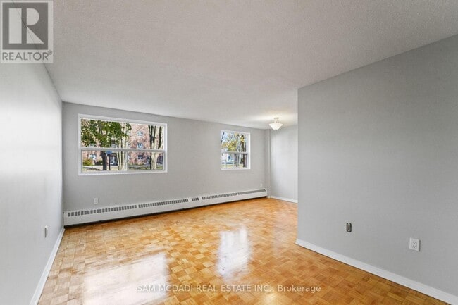 Building Photo - 47 Munroe St