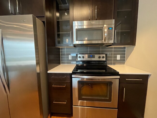 Foto del edificio - 1900 19th St