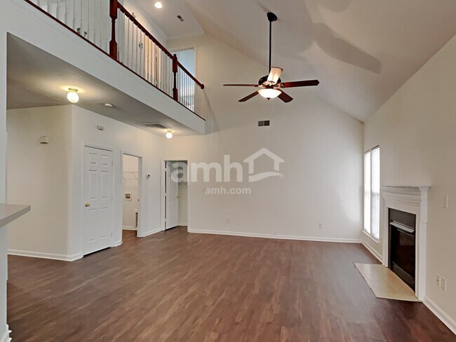 Foto del edificio - 139 Northland Ave