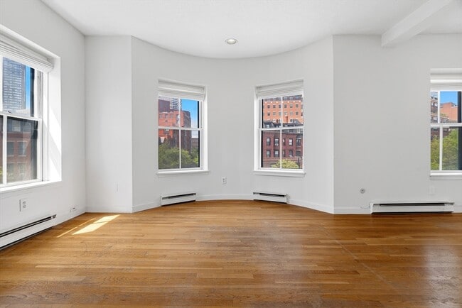 Building Photo - 150 Chandler St
