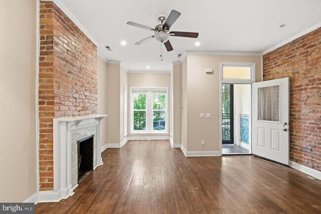 Foto del edificio - 620 9th St NE