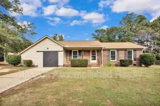 Building Photo - 3304 Redfox Rd