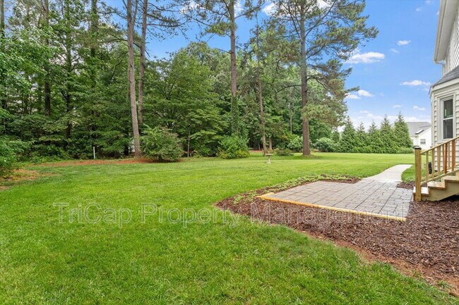 Foto del edificio - 7909 Kingsland Dr