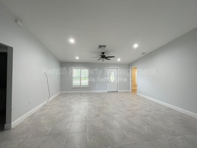 Building Photo - 1535 Argosy Rd