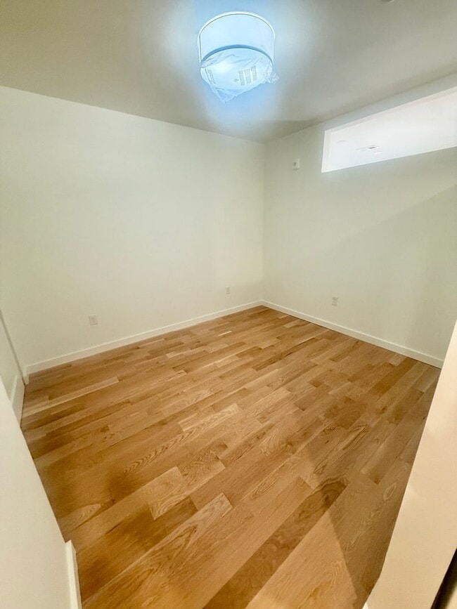 Building Photo - Brand new units 0-1 bedroom