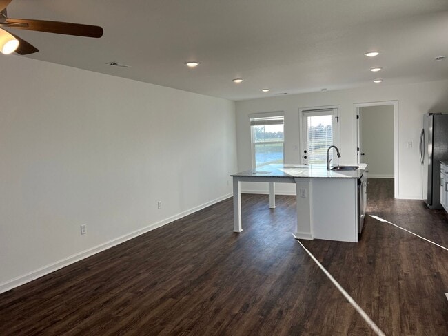 Building Photo - New Beginnings start with AMRR: 3 bed/ 2 bath/ 2 car garage in Oronogo, MO!