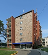 Building Photo - Granite Towers